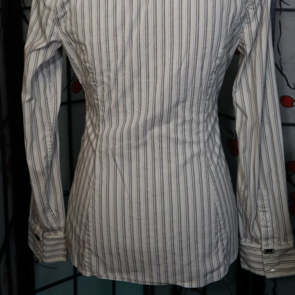 Express Long Sleeve Dress Shirt with Pinstripes, Size Medium - Picture 4 of 4